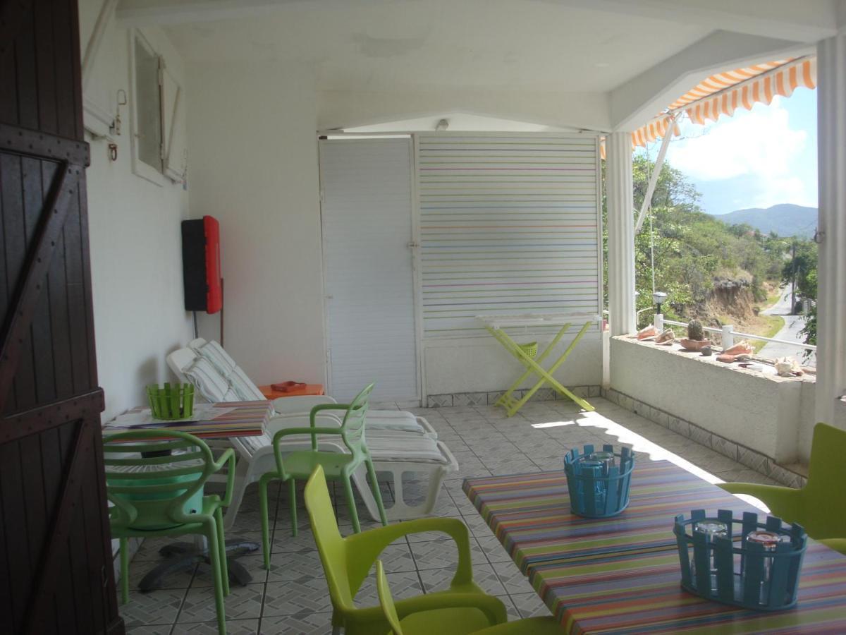 Apartament Escale Creole Terre-De-Haut Zewnętrze zdjęcie